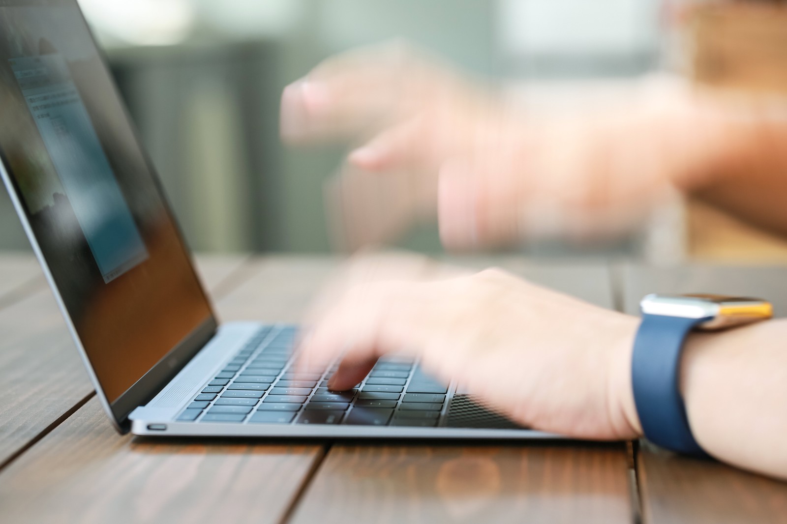 WEBサイトを作ってみたい！【第２回　おすすめテキストエディタ 厳選７選 】